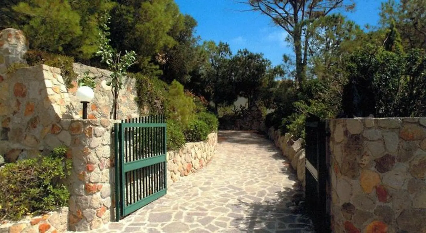 Mistral Residence LANDSCAPE