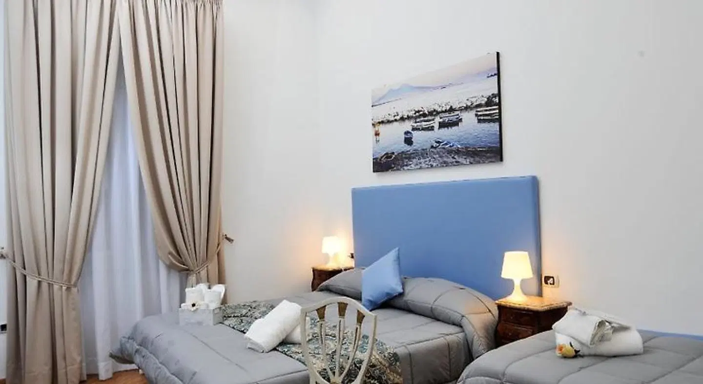 Di Palma Suite ROOM_EXAMPLE