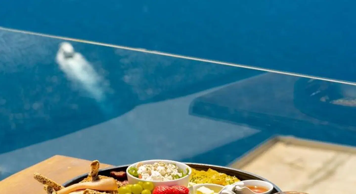 Daydream Luxury Suites Terrasse