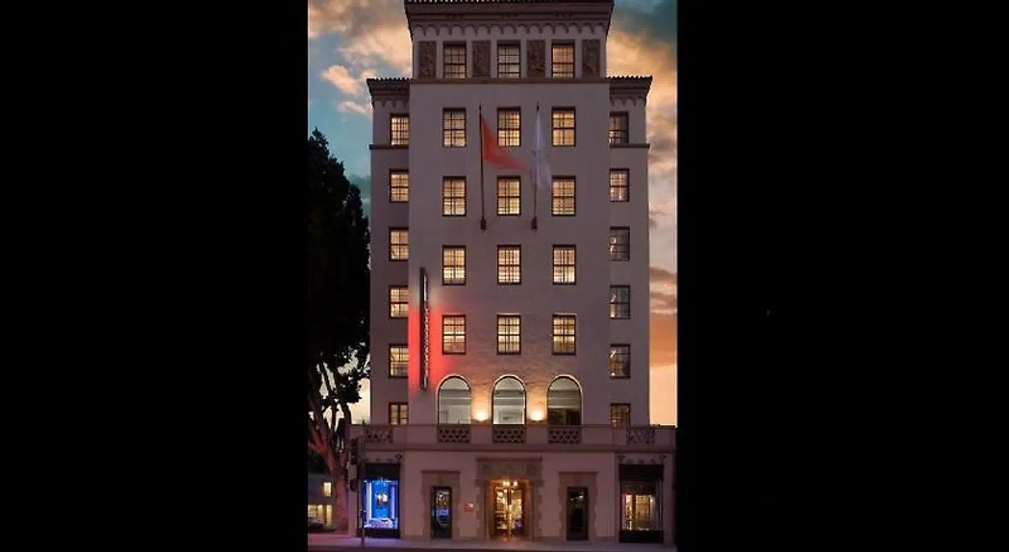 Pasadena Hotel & Pool EXTERIOR