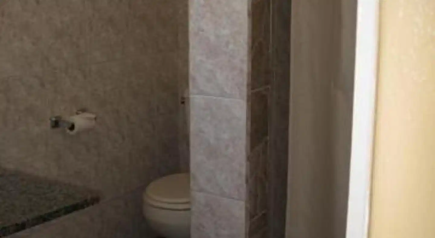 Geneva Motel Badezimmer