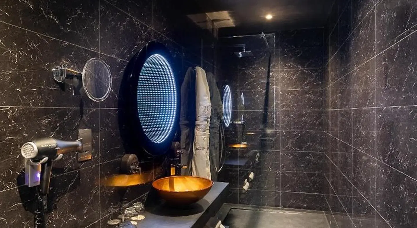 H Hotel Badezimmer