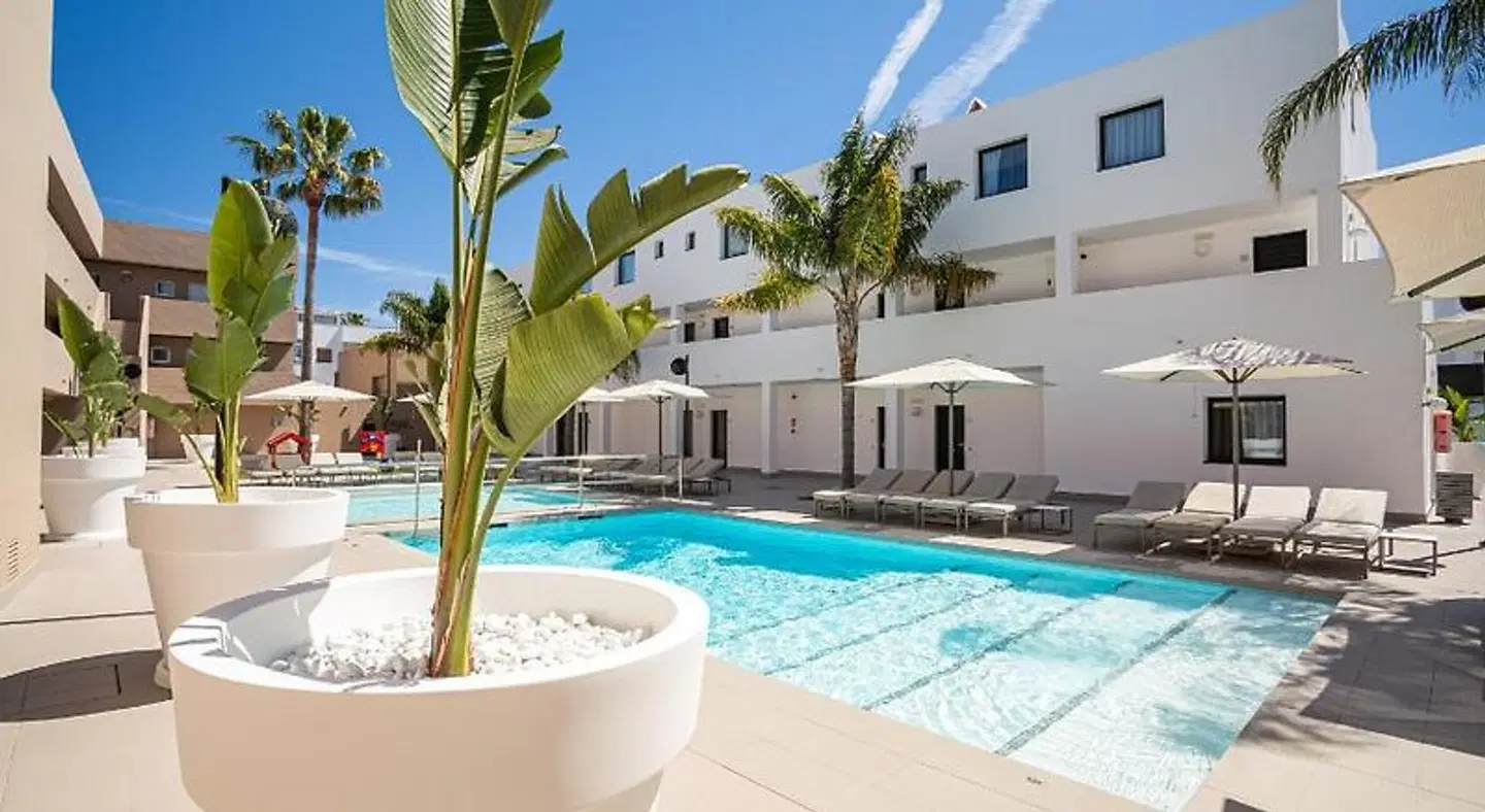 Migjorn Ibiza Suites & Spa OUTDOOR_POOL