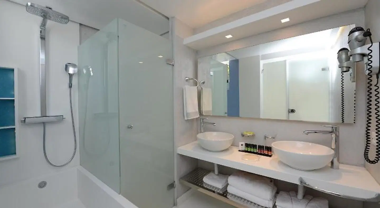 Semeli Hotel Badezimmer
