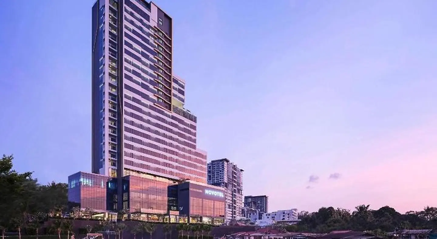 Novotel Marina Sriracha EXTERIOR