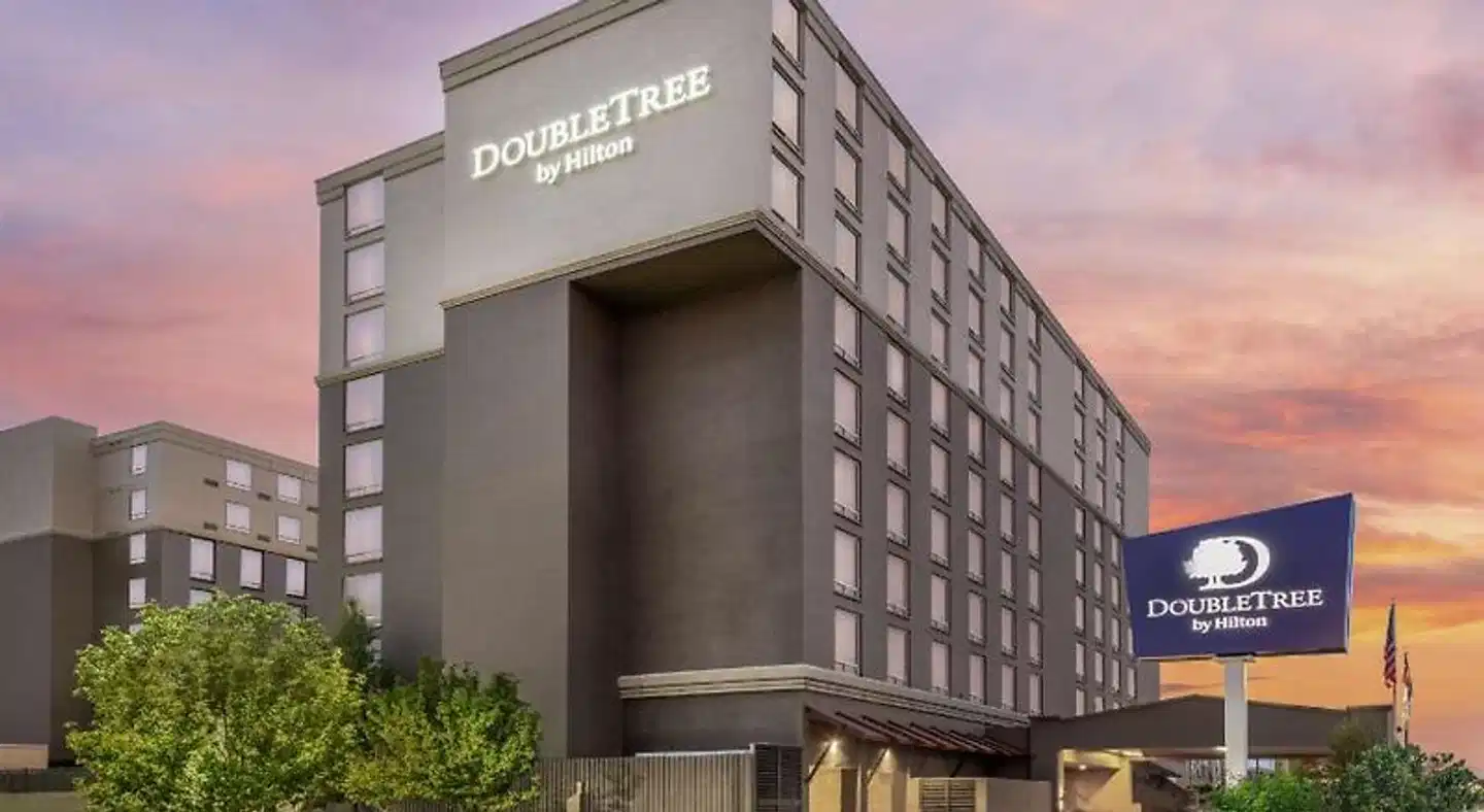 DoubleTree by Hilton Denver Cherry Creek Aussenansicht