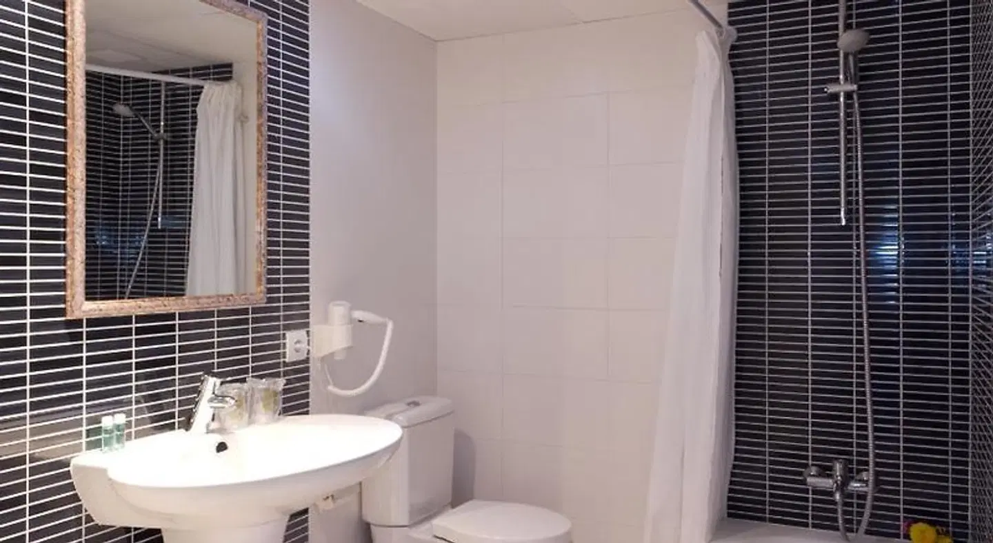 Las Arenas Boutique Badezimmer