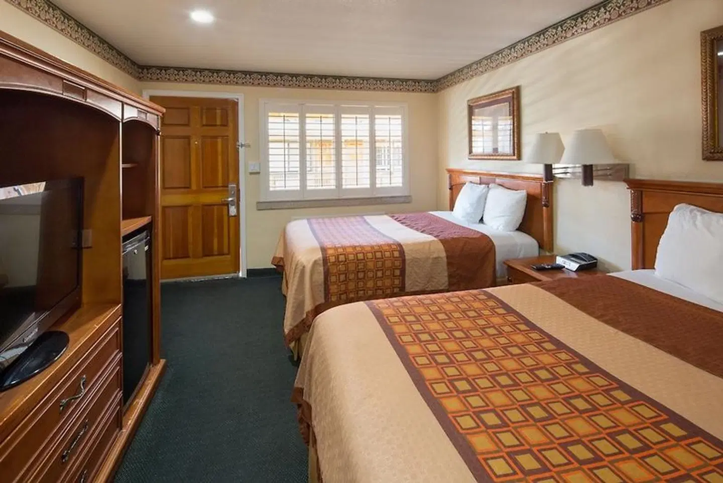 Geary Parkway Motel ROOM_EXAMPLE
