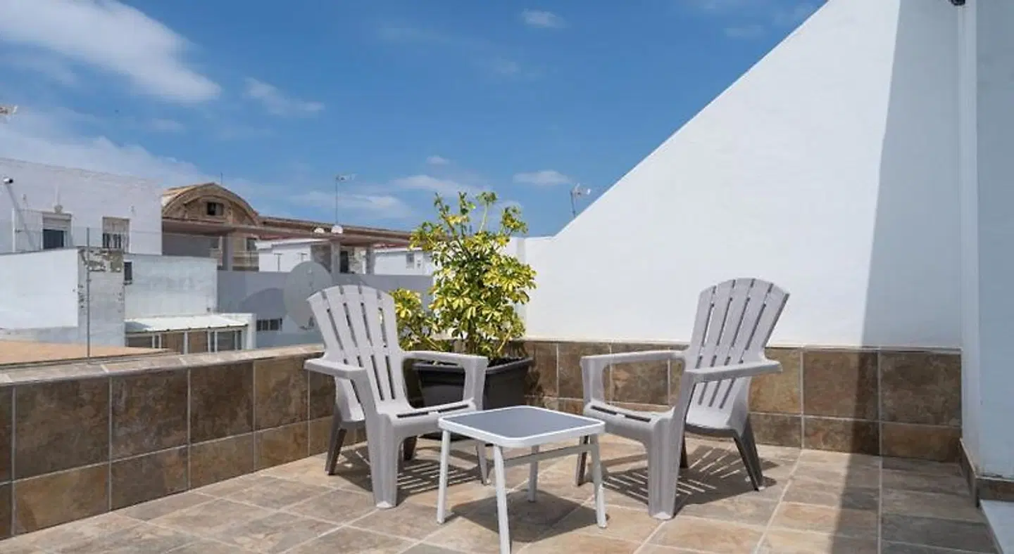 Apartamentos Plaza de la Luz Cádiz Terrasse