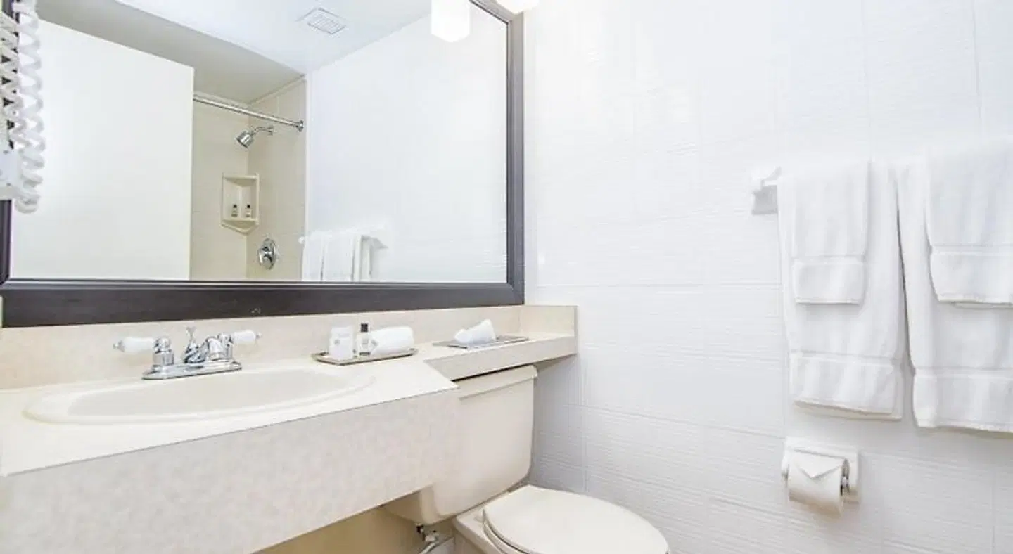 Regency Miami Airport by Sonesta Badezimmer