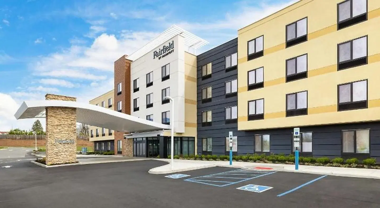 Fairfield by Marriott Inn and Suites Union EXTERIOR