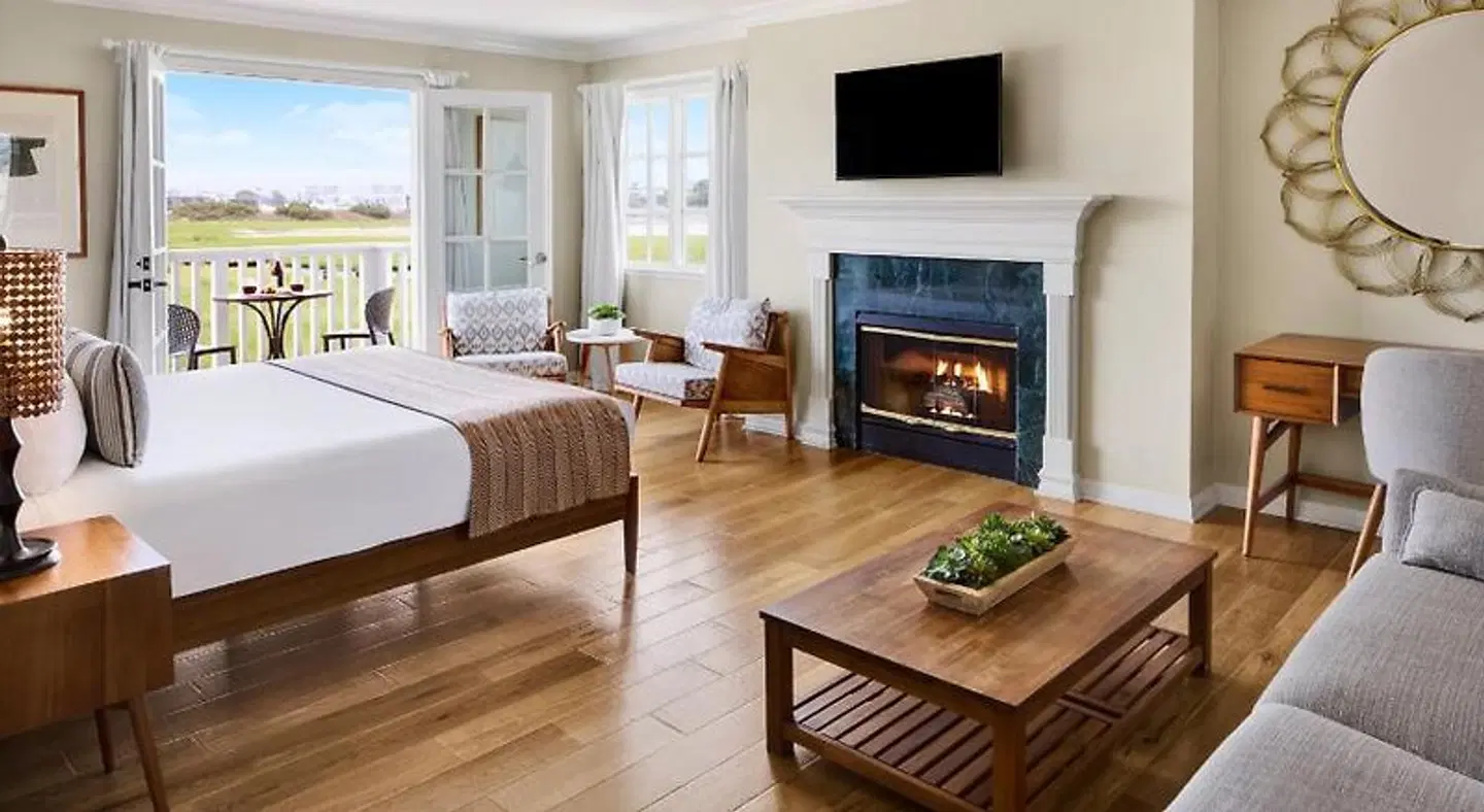 Inn at Playa del Rey ROOM_EXAMPLE