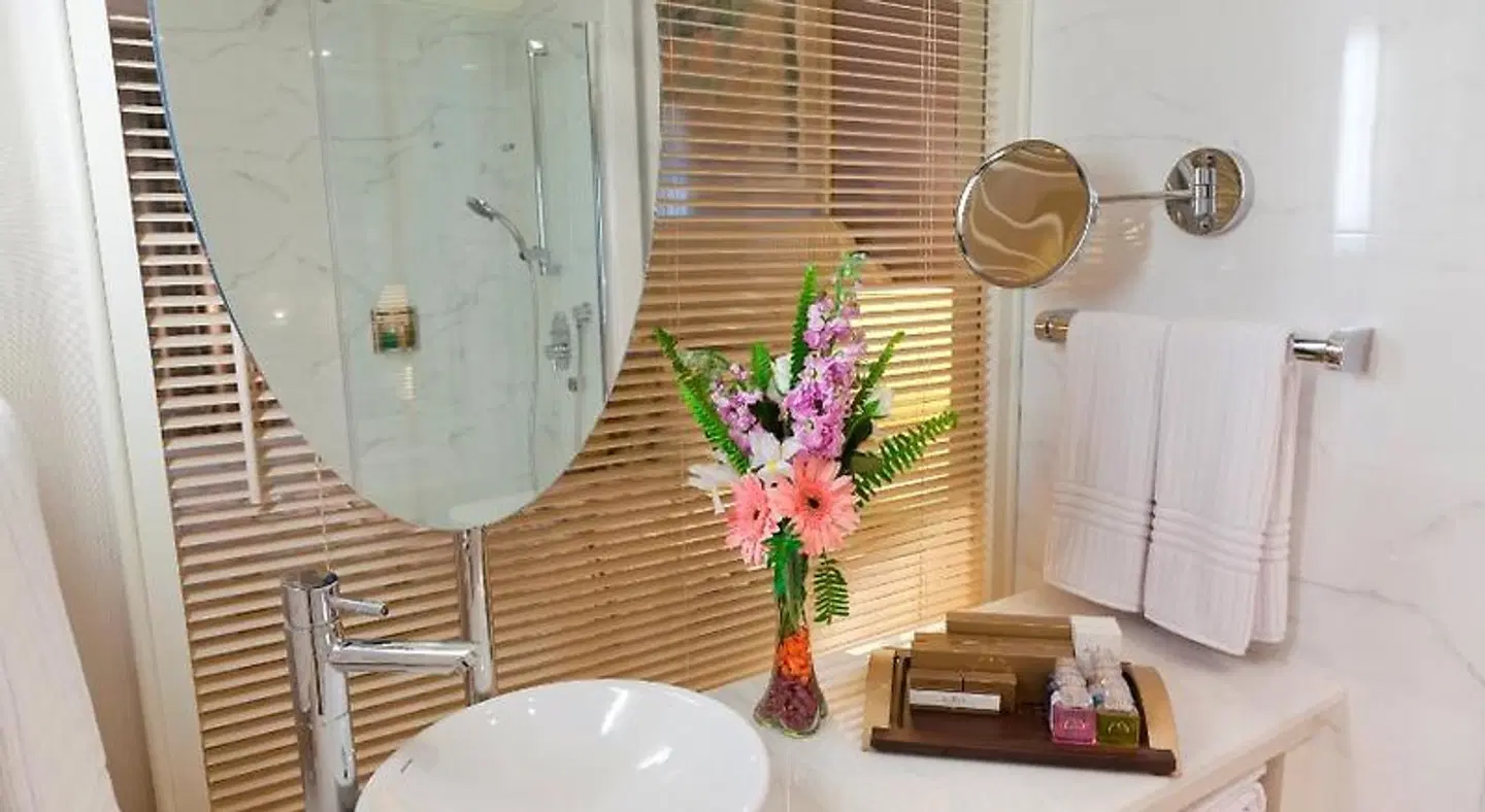 Rixos Downtown Antalya Badezimmer