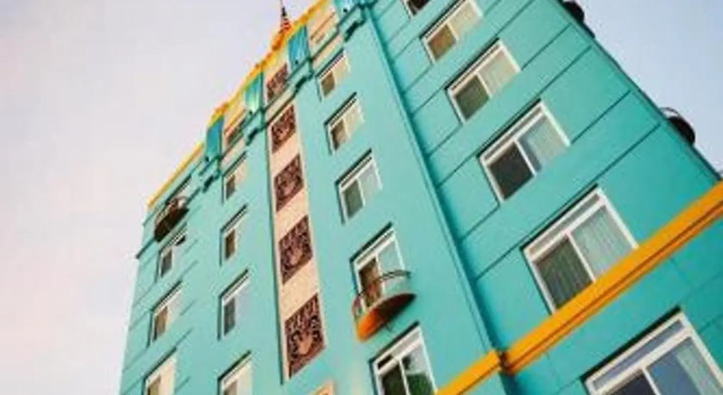 The Georgian Hotel OUTDOOR_POOL