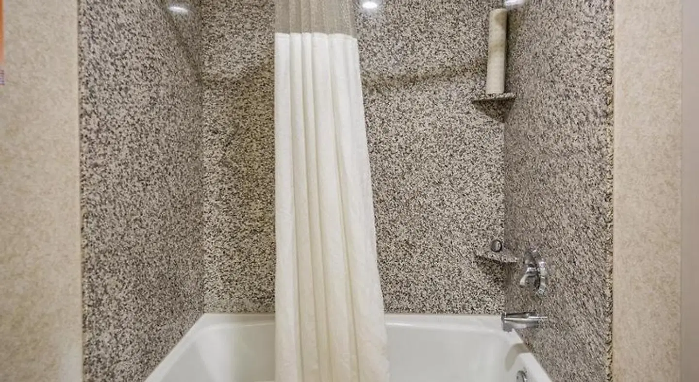 Hotel Aura Badezimmer