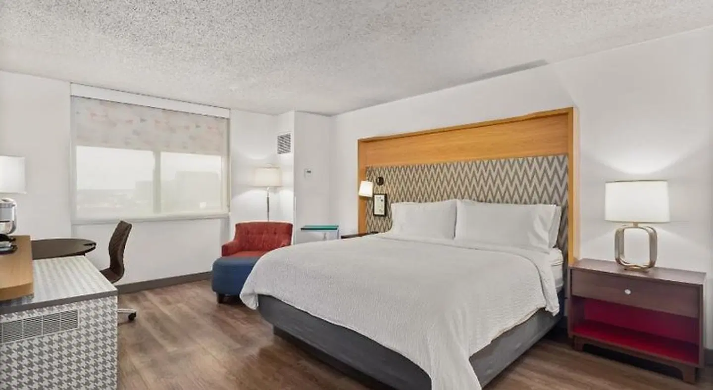 Holiday Inn Tampa Westshore - Airport Area ROOM_EXAMPLE