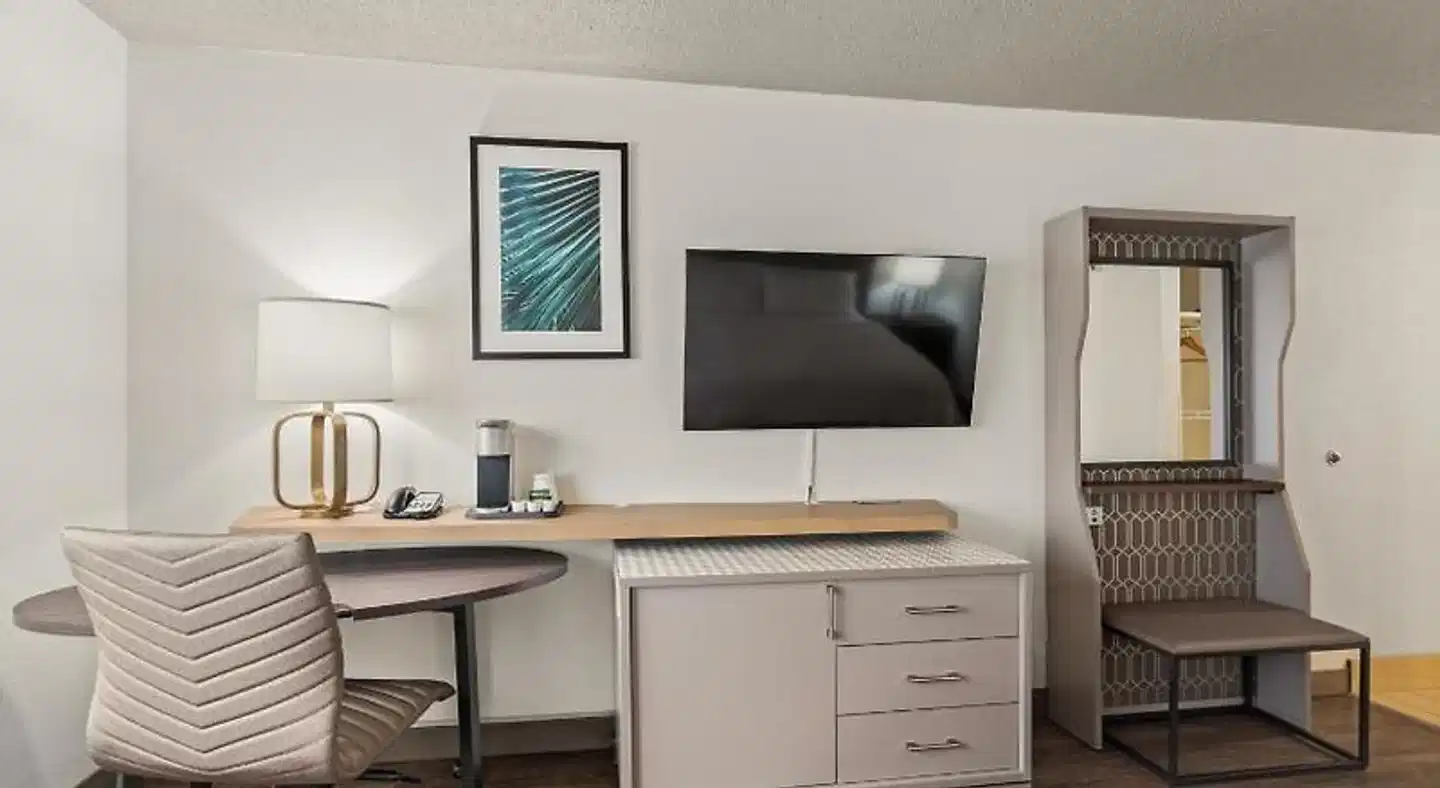 Holiday Inn Tampa Westshore - Airport Area Wohnbeispiel