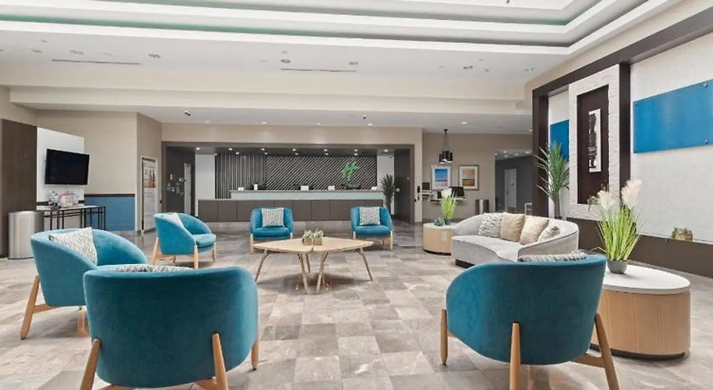 Holiday Inn Tampa Westshore - Airport Area by IHG LOUNGE_LOBBY