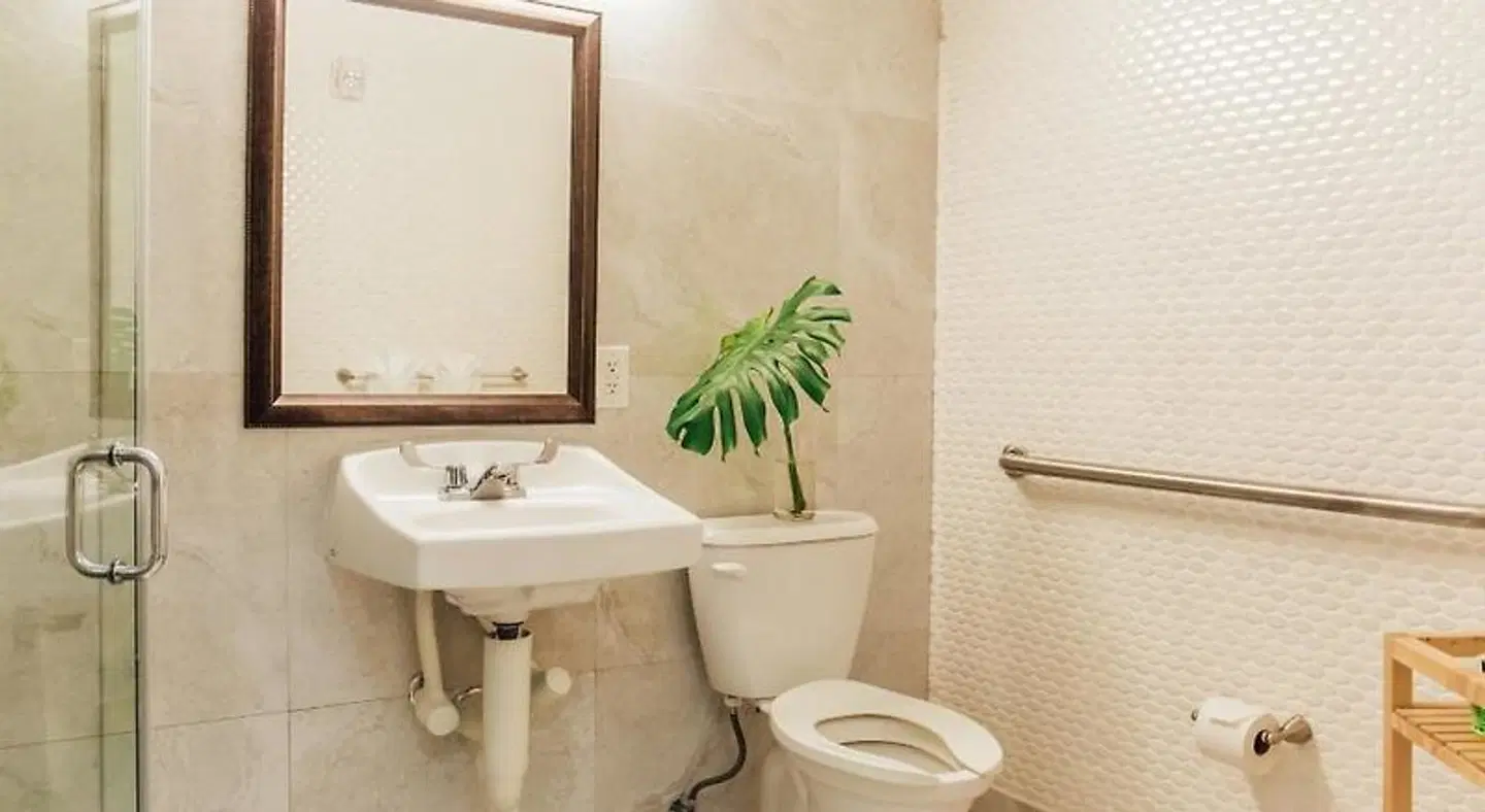 Riviere South Beach Hotel Badezimmer