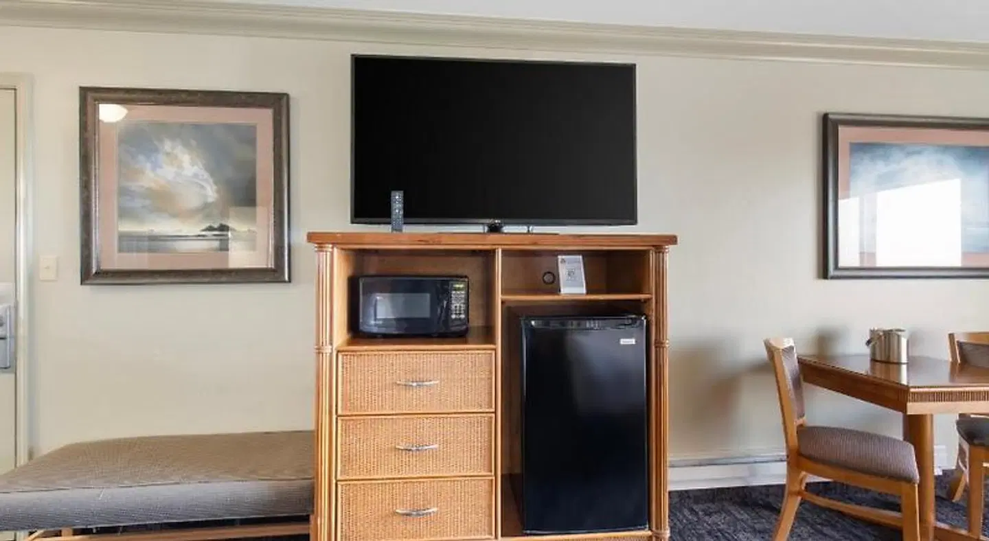 Surf and Sand Lodge ROOM_EXAMPLE