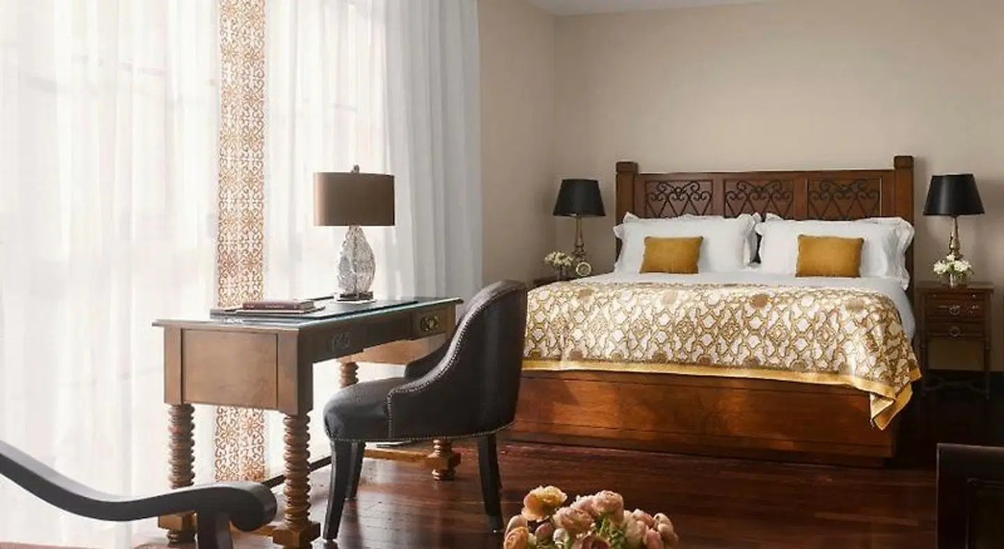 Plaza la Reina ROOM_EXAMPLE