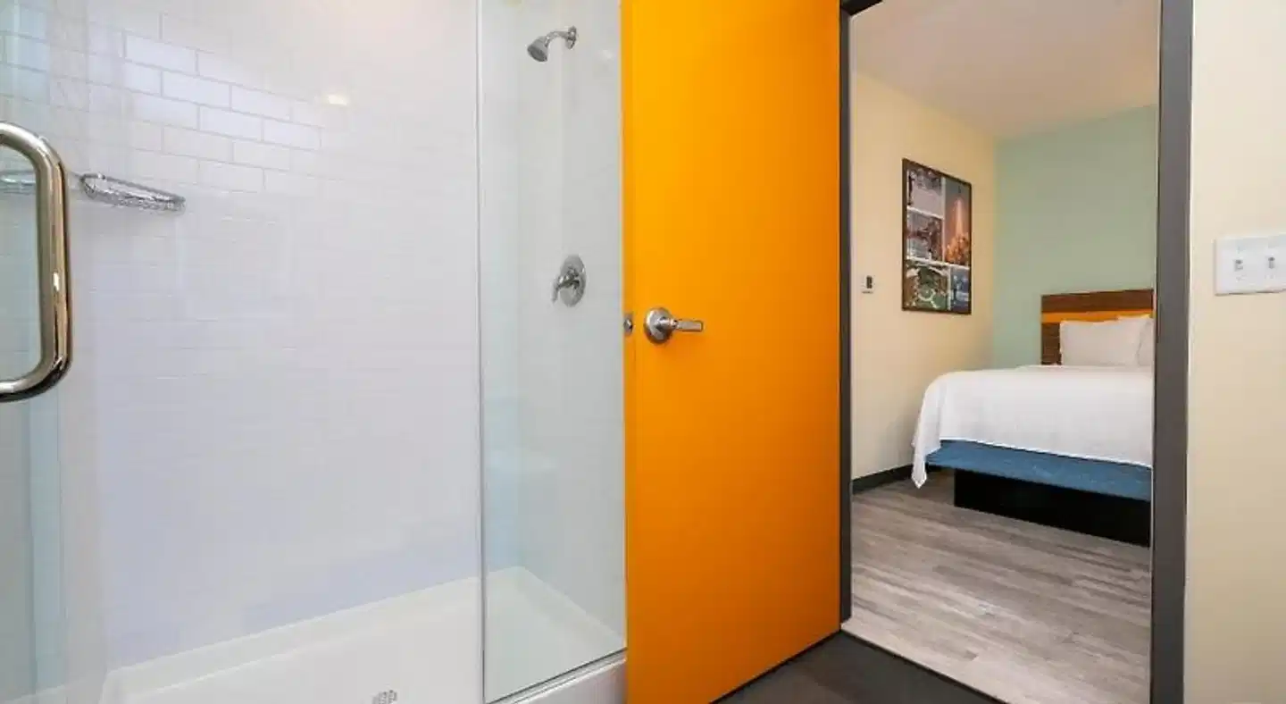 SPOT X Hotel - Orlando by Red Collection Orlando Badezimmer