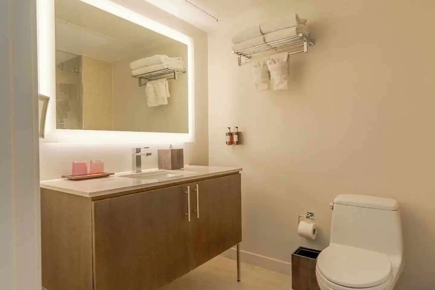 Iberostar Waves Miami Beach Badezimmer