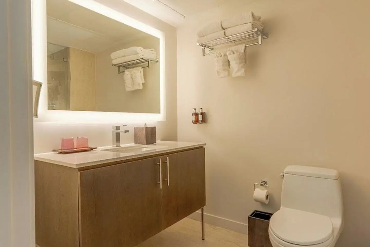 Iberostar Waves Miami Beach Badezimmer