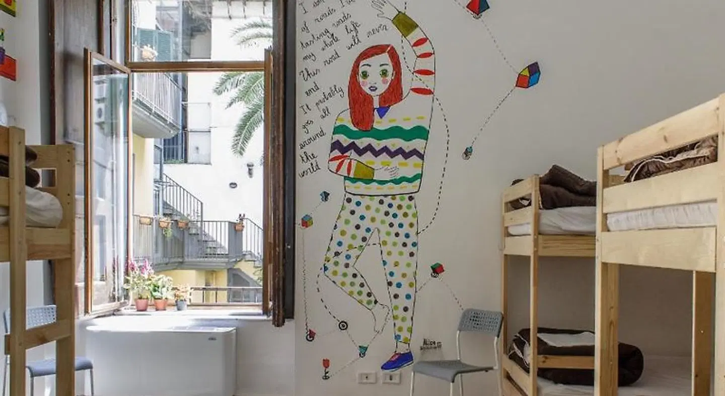 La Controra Hostel Naples Badezimmer