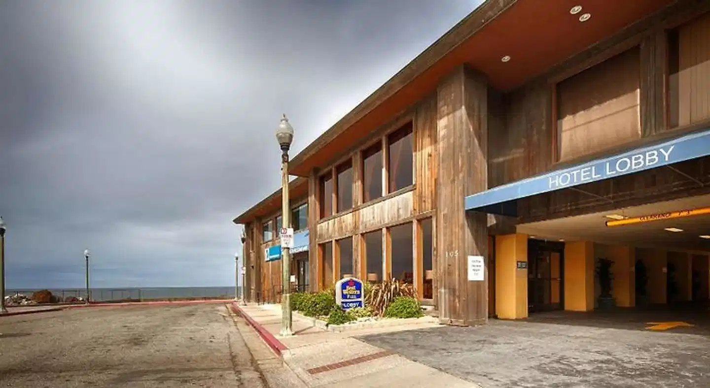 Pacifica Lighthouse Hotel Trademark Collection by Wyndham Aussenansicht