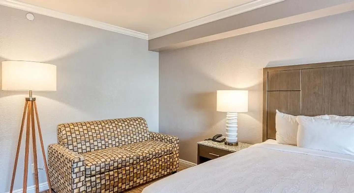Amanzi Hotel, Ascend Hotel Collection ROOM_EXAMPLE