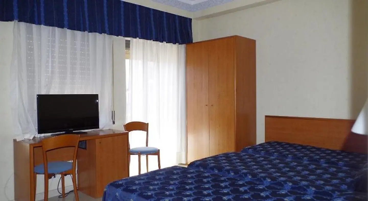Kroma ROOM_EXAMPLE
