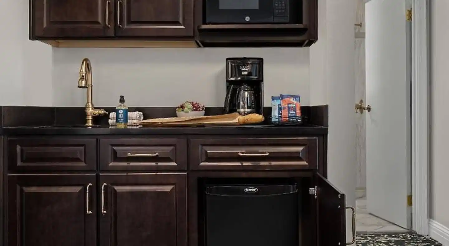 Inn at the Opera Bar