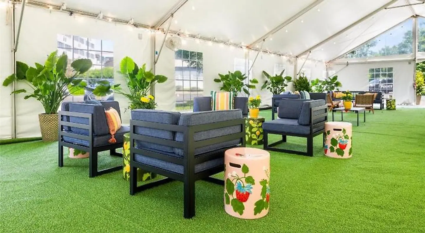 DoubleTree by Hilton Fairfield Hotel & Suites LOUNGE_LOBBY