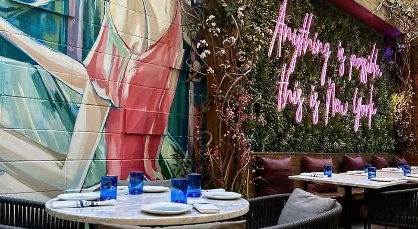 Concorde Hotel New York PEOPLE