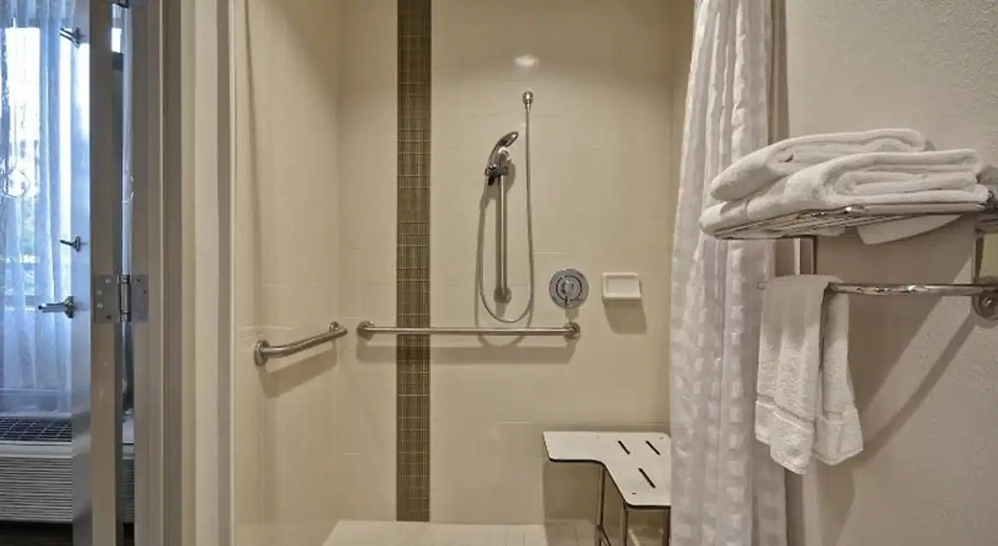 Hyatt Place Miami Airport West - Doral Badezimmer