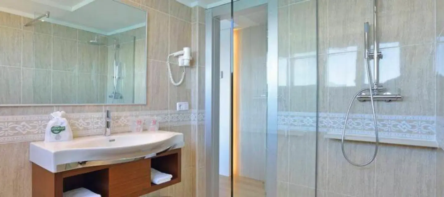 NYX Ibiza - Adults only Badezimmer