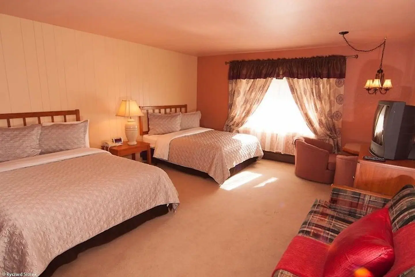 Valley Hi Motel ROOM_EXAMPLE