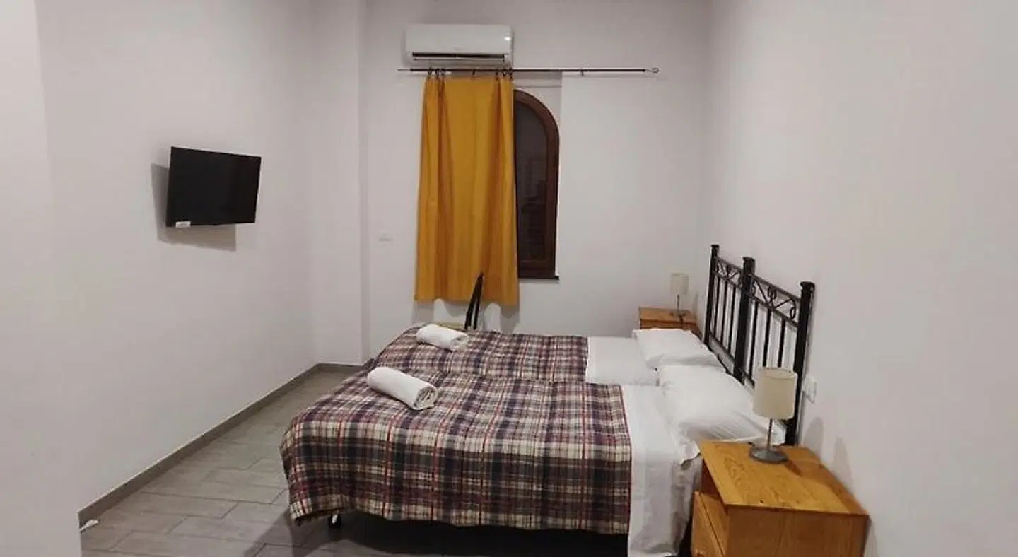 Faraglione ROOM_EXAMPLE