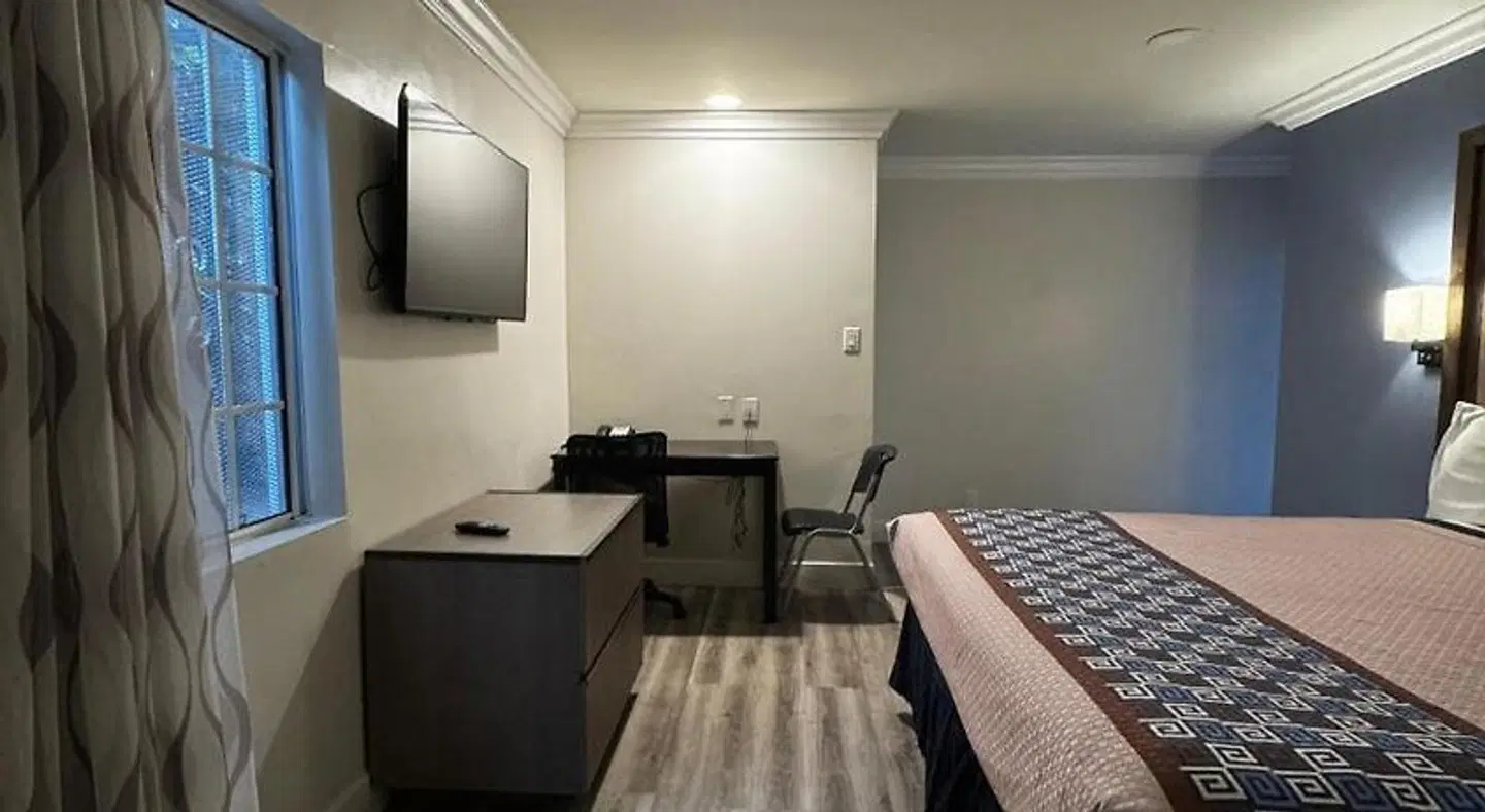 Friendship Motor Inn ROOM_EXAMPLE