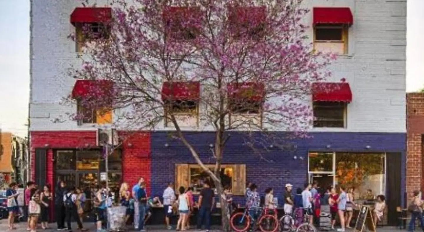 American Hotel SPORTS_AND_LEISURE