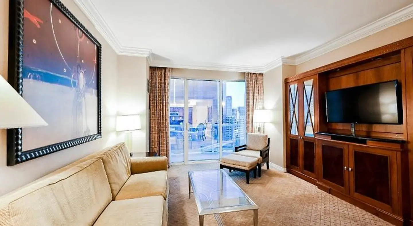 Signature Rental by Owner Direct ROOM_EXAMPLE