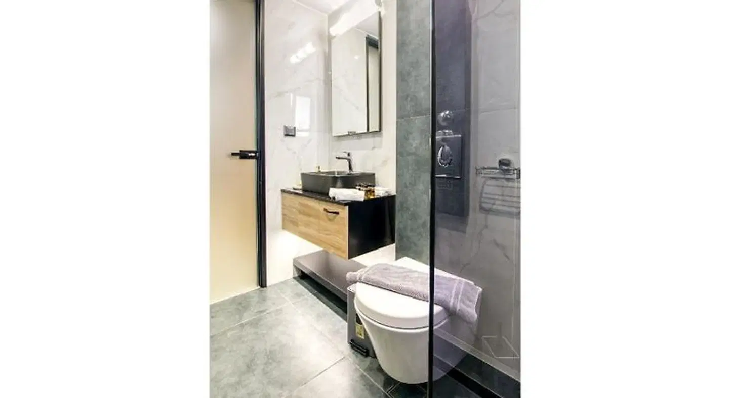 Sapphire Blue Suites Badezimmer