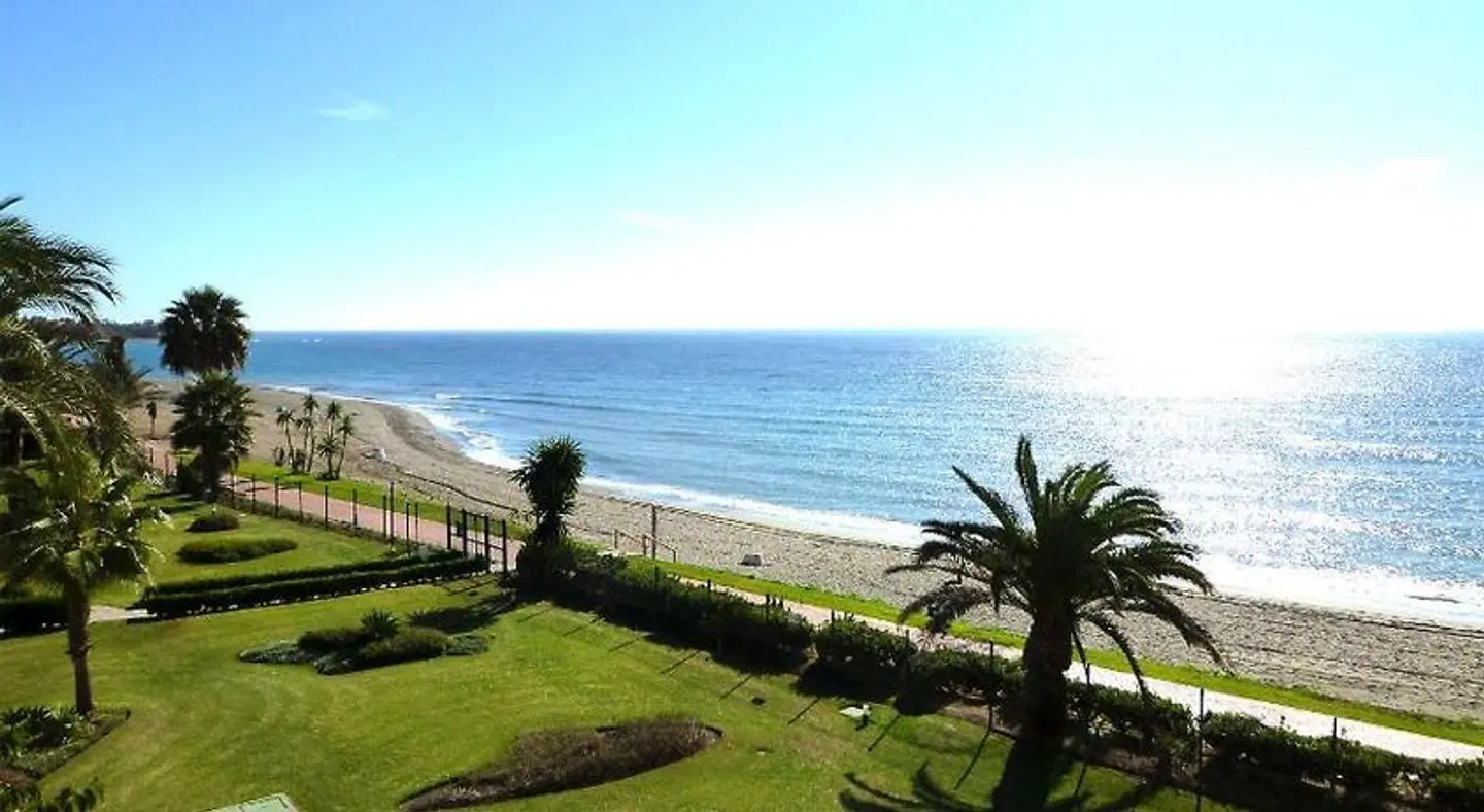 Hacienda Beach Strand