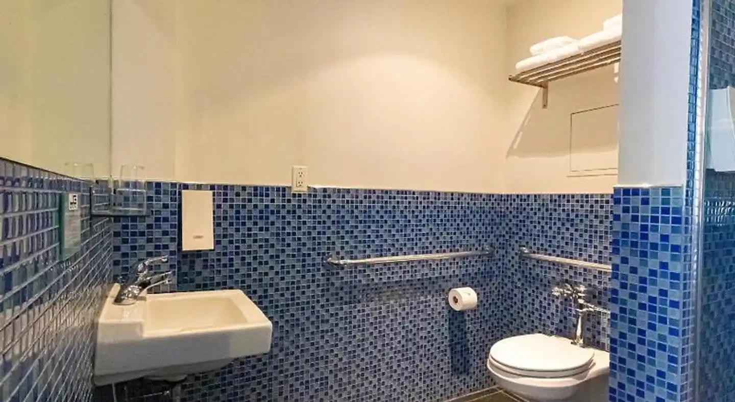 JG Sohotel Badezimmer