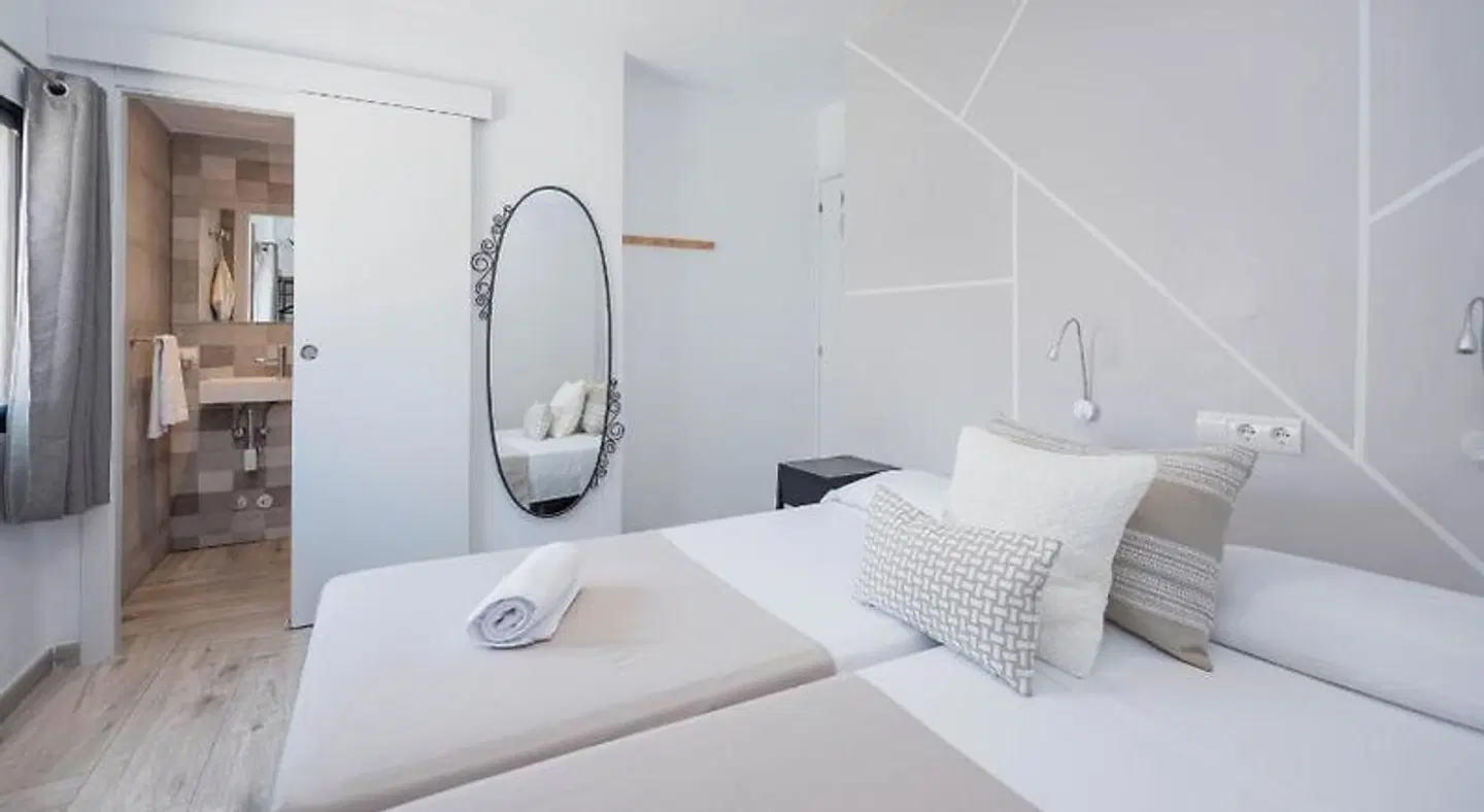 Costa Hostal Badezimmer