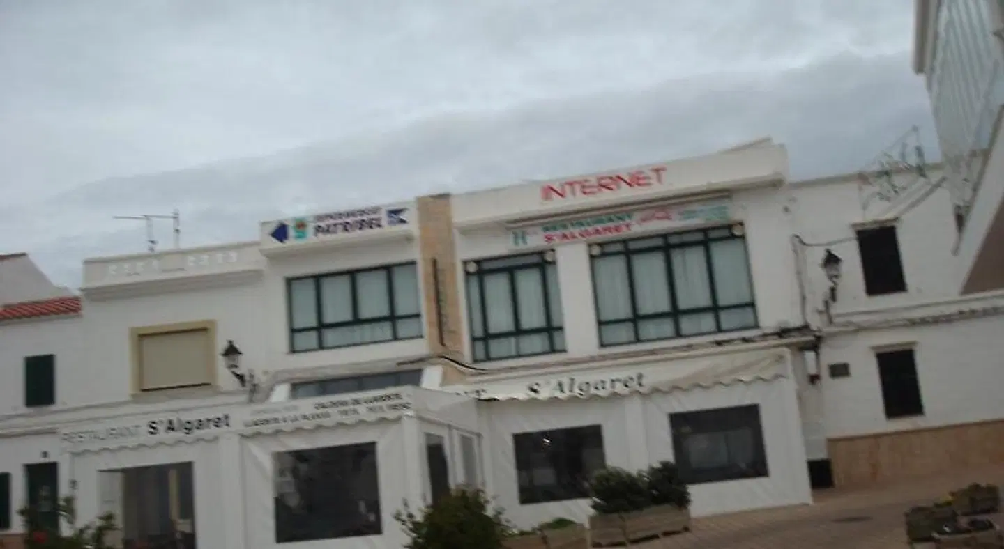 S'Algaret Hostal EXTERIOR