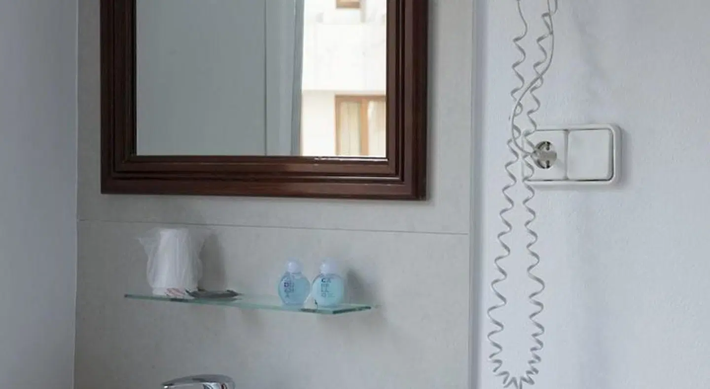 Ripoll Ibiza (Hostal) Badezimmer