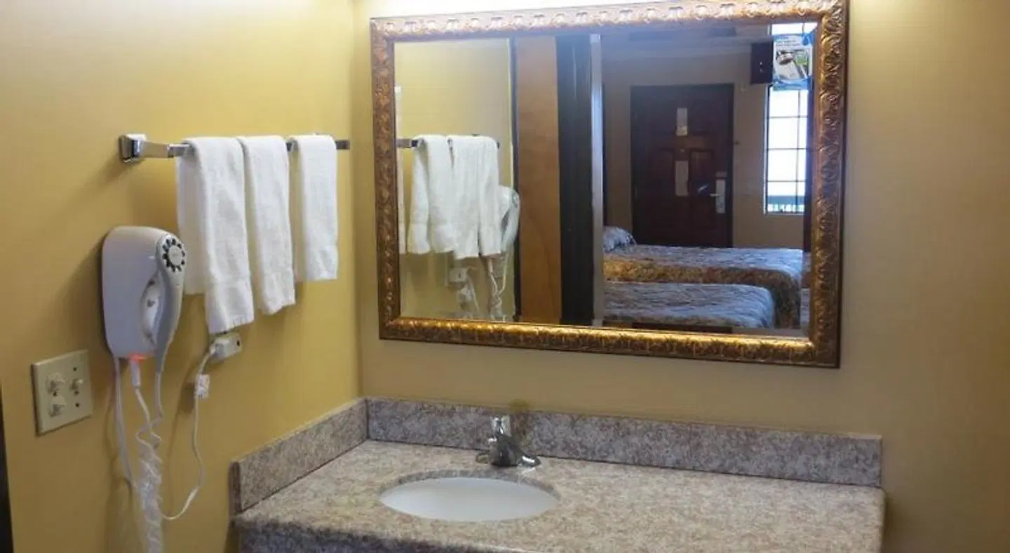 Chariot Inn Badezimmer