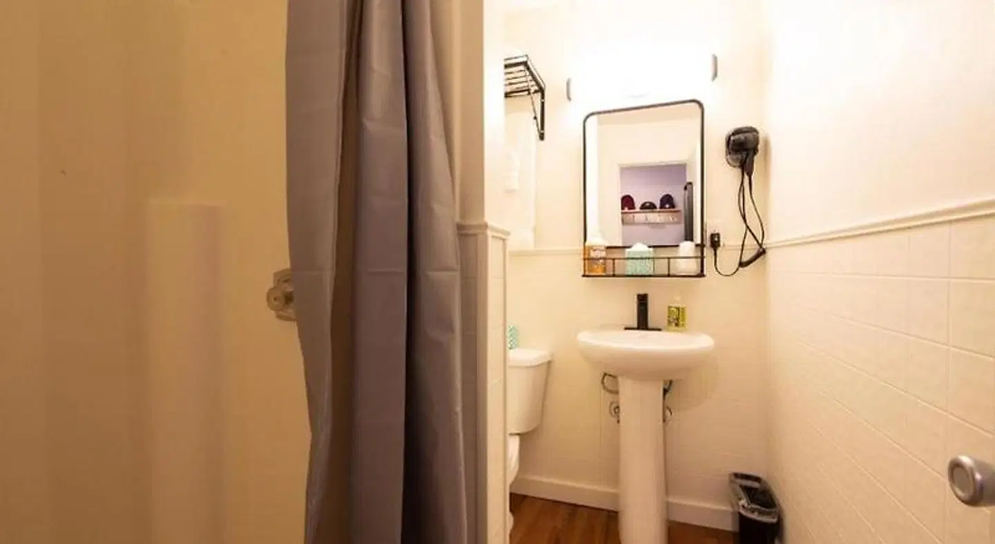 LOGE Breckenridge Badezimmer